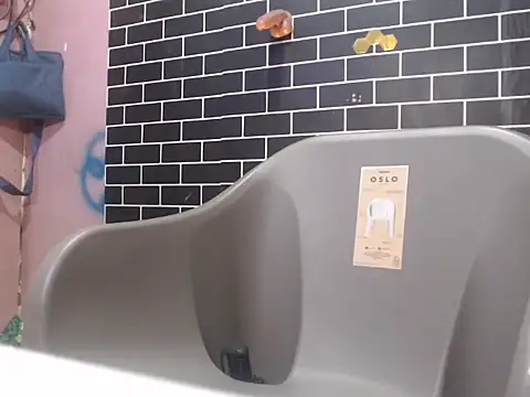 Newt4U online show from September 27, 1:36 am