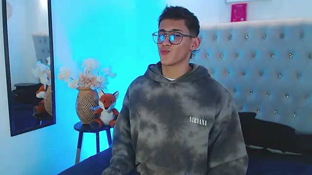 SalvadorFit online show from September 23, 8:52 pm