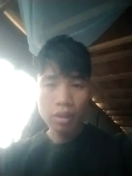 Snapshot of Nhyy_xx chatting on October 20, 12:36 am Nhyy xx online show from October 20, 12:36 am