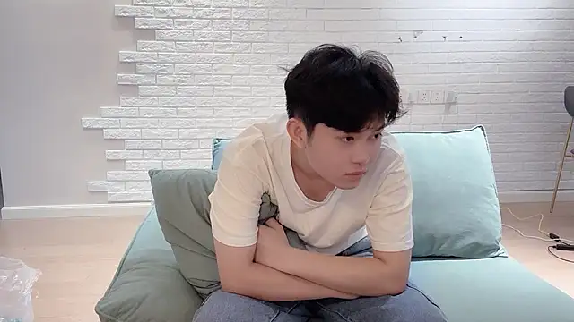 xlong00099 online show from September 19, 7:42 am