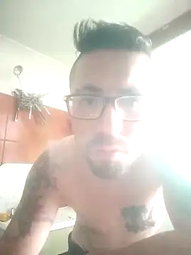 Lionardovssf35 online show from October 1, 8:24 pm