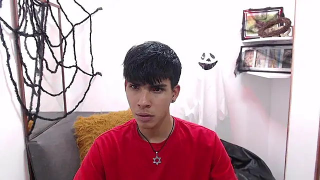 David 925  online show from October 29, 3:53 am