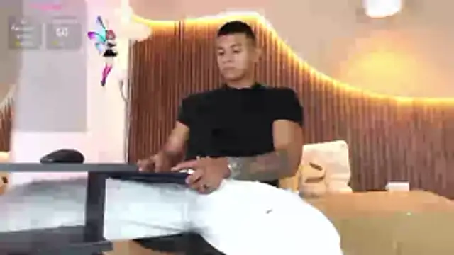 Aiden steel online show from October 24, 2:08 pm