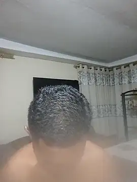 kingVibeX online show from September 27, 11:57 pm