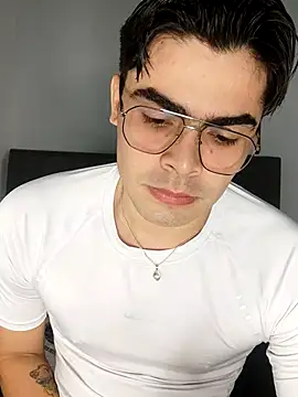 Mason grey online show from November 9, 10:14 pm