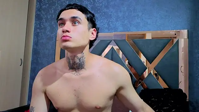 owen desmond online show from September 27, 2:42 am