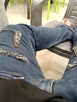Snapshot of Shergillvicky69 chatting on September 22, 5:34 pm Shergillvicky69 online show from September 22, 5:34 pm