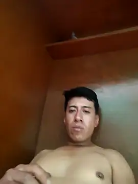 Snapshot of Carlos27hot chatting on October 15, 5:20 pm Carlos27hot online show from October 15, 5:20 pm