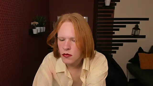 ChloeValentinee online show from November 5, 12:51 pm