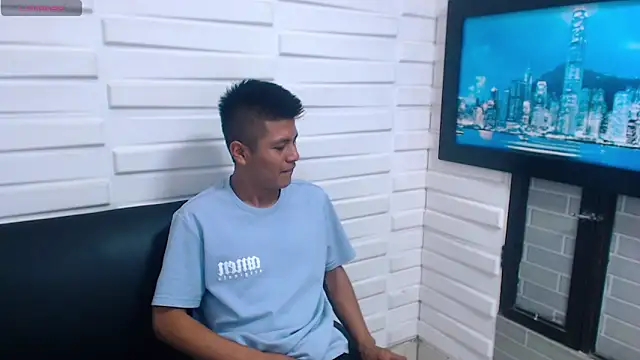 marcus hans  online show from November 5, 5:37 pm