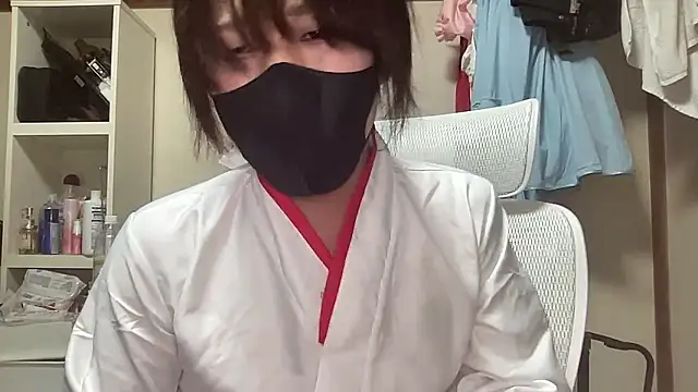 Snapshot of nuu1_221 chatting on September 24, 8:18 pm nuu1 221 online show from September 24, 8:18 pm