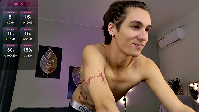 CleoStringer online show from November 7, 7:12 am