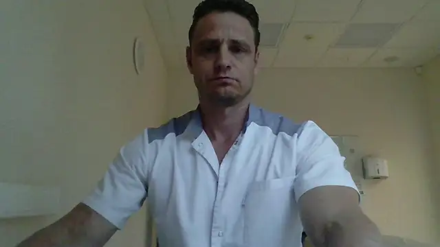 Freeze Fire online show from October 9, 2:00 pm