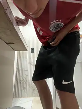 henrique61 online show from January 6, 8:02 pm