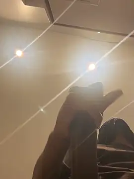 SkinnyD  online show from April 2, 6:27 pm