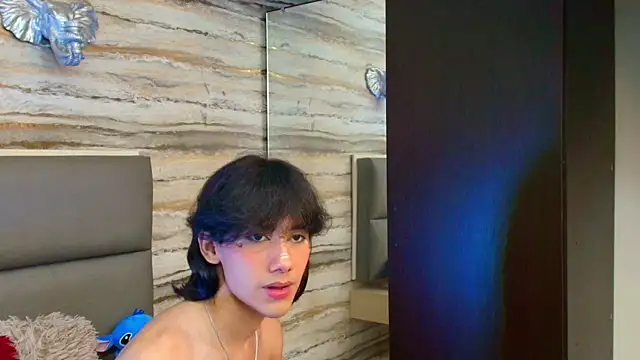 Lovers 21 online show from November 4, 2:01 am