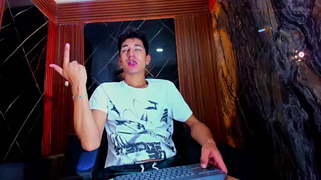 Stiben boy online show from January 11, 11:58 am