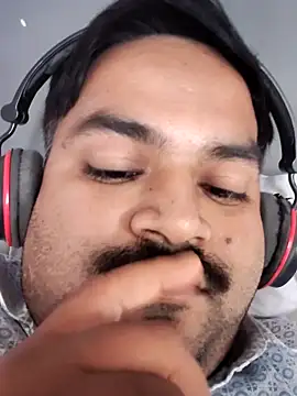 desiyouth94 online show from November 18, 8:40 am