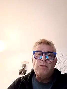 Andyrsdick online show from October 11, 11:42 pm