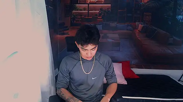 RomeoMillerr online show from December 2, 8:01 pm