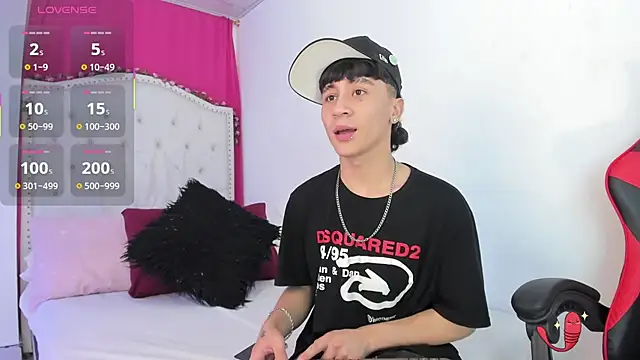 XaanderGrey online show from November 4, 7:48 pm