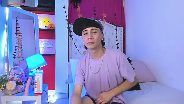 XaanderGrey online show from October 30, 7:59 pm