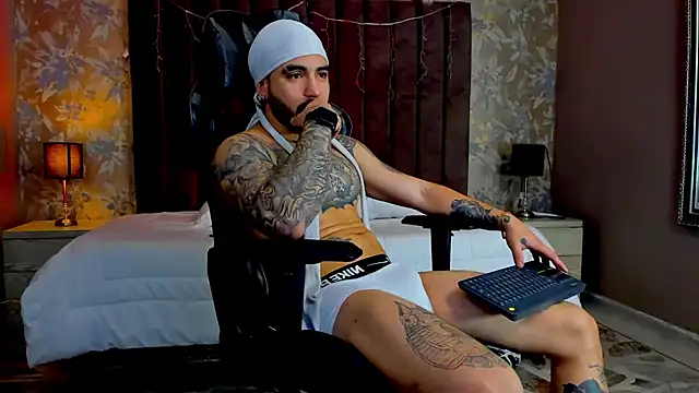 Dante Dimarco online show from December 4, 4:08 am