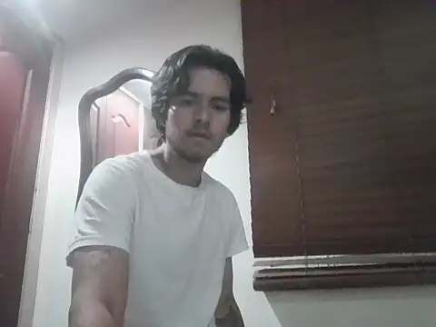 Kael D online show from December 3, 5:24 am