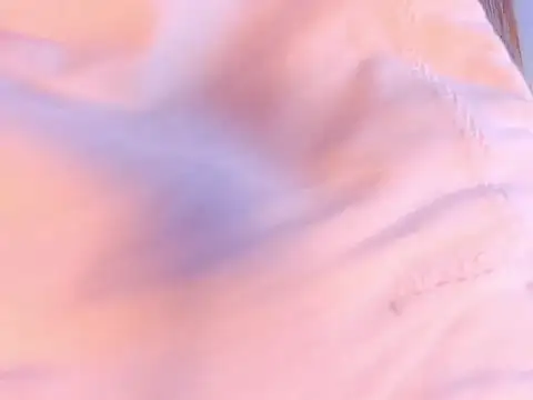 VynnyBlacke  online show from February 18, 4:32 am