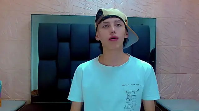 thaigo twink38 online show from November 24, 6:03 am