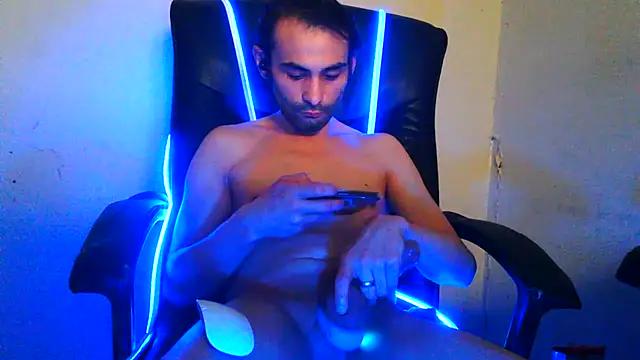 highinhtxx online show from February 16, 2:48 pm