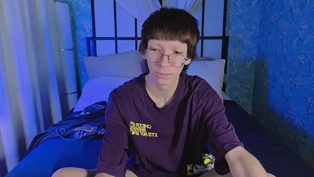 TommieHi online show from October 16, 12:24 pm