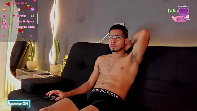 Jaybrown  1 online show from November 7, 3:32 am