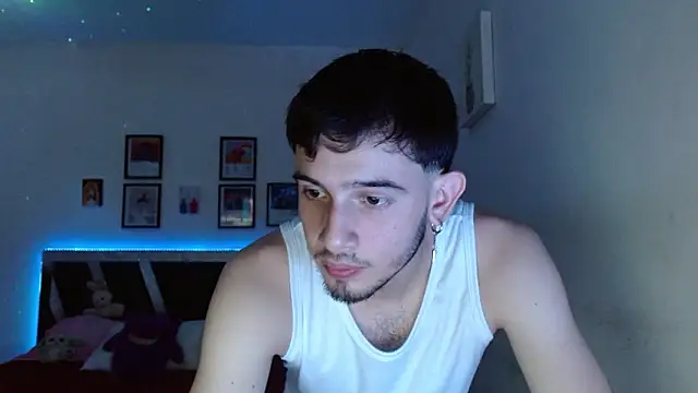 Sebasxxl12 online show from February 28, 10:09 pm