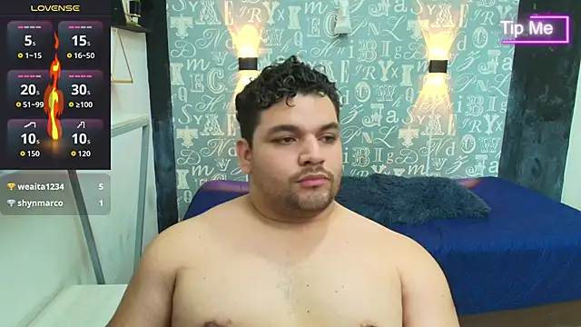 Snapshot of Adonis_Walker chatting on October 19, 10:46 pm Adonis Walker online show from October 19, 10:46 pm