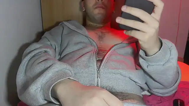 cazzo18cm3 online show from January 9, 9:31 pm