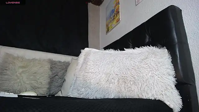 Samuel Zeuv  online show from March 22, 6:07 am