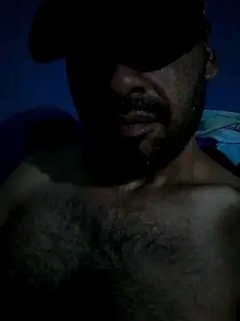 roelbluee226 online show from October 2, 1:26 pm