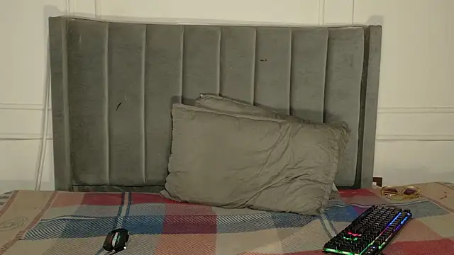 luxuryheaven 8 online show from February 11, 9:31 pm