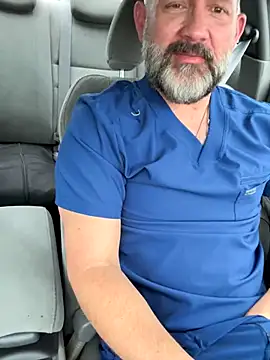 fuckadilf online show from December 18, 9:00 pm