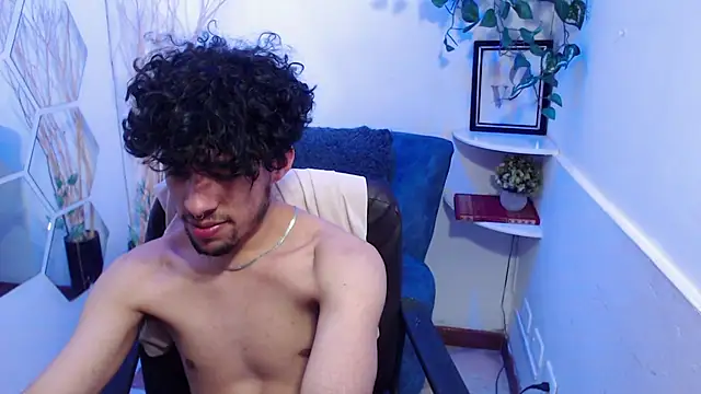 Liil boy online show from November 27, 3:43 am