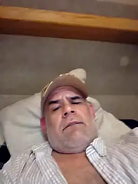 DeeBestEver online show from October 11, 8:24 pm