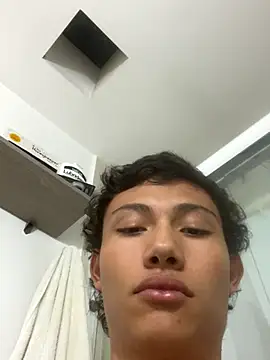 Davomg online show from January 9, 1:55 am