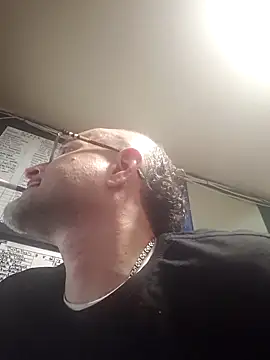 Curious9884 online show from March 4, 6:31 am