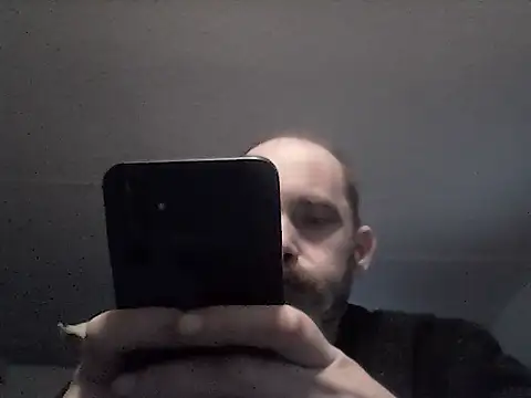 crazyheratic8 online show from December 4, 10:50 pm