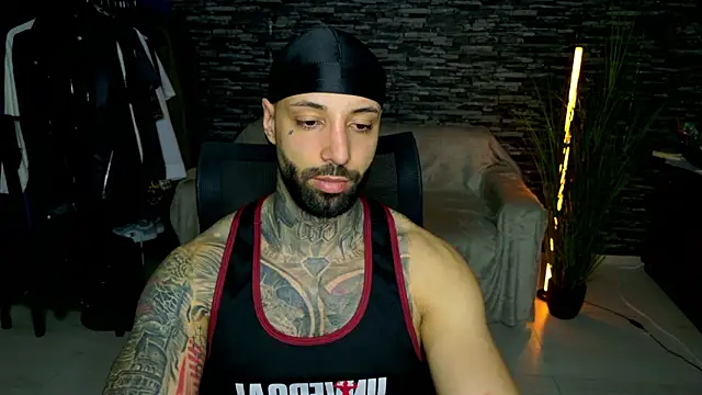 MasculineGuy99 online show from March 13, 7:31 pm