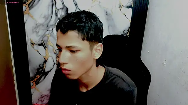 Im david02 online show from February 21, 2:56 am