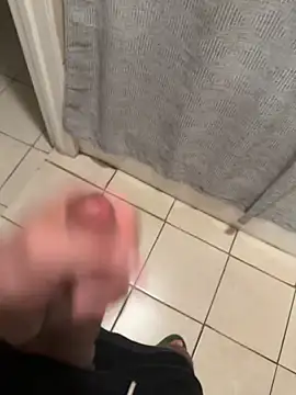 familia0210 online show from November 28, 9:49 pm