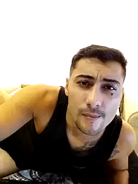 gooddboy01 online show from October 11, 2:32 pm