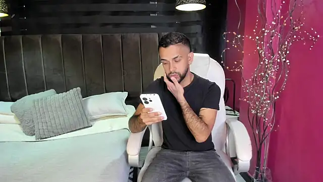 Lobo sex21 online show from October 17, 9:19 pm